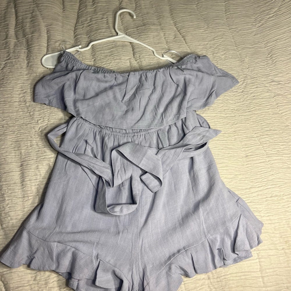LIGHT PURPLE- OFF THE SHOULDER- MEDIUM SIZE- ROMPER